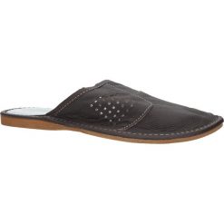Brązowe kapcie skórzane casu m-k-23. Pomarańczowe kapcie męskie Casu. Za 39,99 zł.