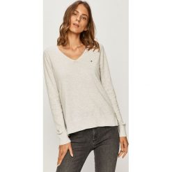 Tommy Hilfiger - Sweter. Niebieskie swetry damskie TOMMY HILFIGER, s, bez wzorów, z bawełny, z długim rękawem, długie, bez kaptura. Za 449,90 zł.