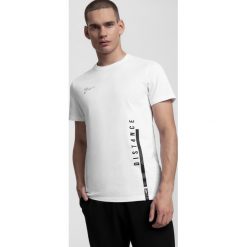 T-shirt męski TSM203 - biały. Białe koszulki męskie marki 4f, m, bez wzorów, bez kołnierzyka. W wyprzedaży za 39,99 zł.