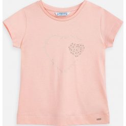 Mayoral - T-shirt dziecięcy 92-134 cm. Czerwone bluzki dziewczęce Mayoral, z aplikacjami, z elastanu, z okrągłym kołnierzem, z krótkim rękawem, krótkie, bez kaptura. Za 47,90 zł.