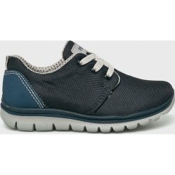 Primigi - Buty dziecięce. Niebieskie trampki chłopięce Primigi, bez wzorów, ze skóry, sportowe, z okrągłym noskiem, na sznurówki. W wyprzedaży za 159,90 zł.