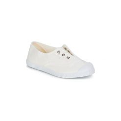 Buty Dziecko André LES VACANCES. Białe trampki dziewczęce Andre, bez wzorów, bez zapięcia. Za 103,20 zł.