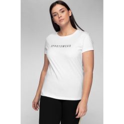T-shirt damski TSD240 - biały. Białe t-shirty damskie 4f, bez wzorów, bez kołnierzyka. W wyprzedaży za 29,99 zł.