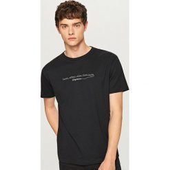 T-shirt Look over the horizon - Czarny. Czarne t-shirty męskie Reserved, l. Za 39,99 zł.