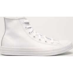 Converse - Trampki Chuck Taylor All Star Leather. Białe trampki i tenisówki damskie Converse, bez wzorów, ze skóry, na sznurówki. Za 399,90 zł.