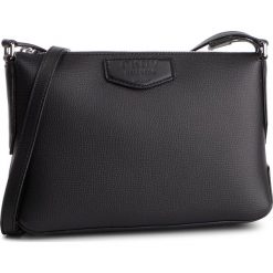 Torebka DKNY - Sullivan R83E8821 Black/Silver BSV. Czarne listonoszki damskie DKNY, bez wzorów, ze skóry, klasyczne, bez dodatków. W wyprzedaży za 429,00 zł.