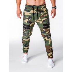 SPODNIE MĘSKIE JOGGERY P708 - ZIELONE/MORO. Zielone joggery męskie Ombre Clothing, moro. Za 79,00 zł.