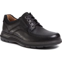Półbuty CLARKS - Un Ramble Lace 261369897 Black Leather. Czarne półbuty męskie Clarks, na co dzień, bez wzorów, ze skóry, klasyczne, bez zapięcia. W wyprzedaży za 379,00 zł.