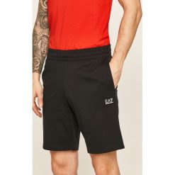 EA7 Emporio Armani - Szorty. Czarne spodenki i szorty męskie EA7 Emporio Armani, s, bez wzorów, z bawełny, casualowe. Za 349,90 zł.