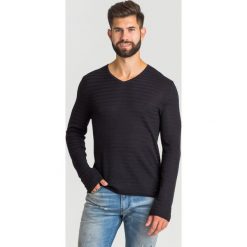 SWETER NATHAN Joop! Collection. Czarne swetry męskie xxl, z aplikacjami, z dzianiny. Za 359,40 zł.