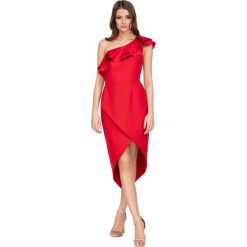 Elegancka sukienka na jedno ramię z wydłużonym tyłem. Sukienki damskie Made in Poland, bez wzorów, z elastanu, eleganckie, bez kołnierzyka, bez rękawów. Za 239,00 zł.