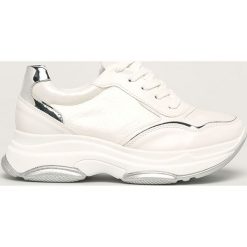 Answear - Buty. Białe buty sportowe damskie ANSWEAR, bez wzorów, ze skóry ekologicznej, sportowe. W wyprzedaży za 79,90 zł.