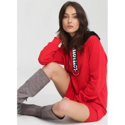 Czerwona Bluza Cuban Rhythm. Czerwone bluzy damskie other, l, z kapturem. Za 64,99 zł.