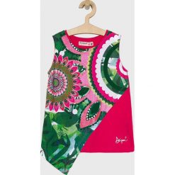 Desigual - Top dziecięcy 104-164 cm. Różowe bluzki dziewczęce Desigual, z nadrukiem, z bawełny, z okrągłym kołnierzem, bez rękawów, bez kaptura. W wyprzedaży za 89,90 zł.