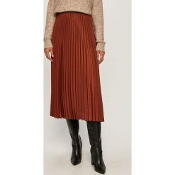 Sportmax Code - Spódnica. Pomarańczowe spódniczki damskie Sportmax Code, na co dzień, s, bez wzorów, z poliesteru, casualowe, z podwyższonym stanem, midi, rozkloszowane. Za 1139,00 zł.