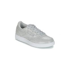 Buty Dziecko Reebok Classic CLUB C J. Szare trampki dziewczęce marki Reebok Classic, bez wzorów, bez zapięcia. Za 191,20 zł.