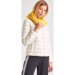 CHUSTA FLASH weekend max mara. Szaliki damskie Weekend Max Mara, bez wzorów. W wyprzedaży za 258,30 zł.