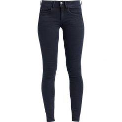 GStar LYNN MID SKINNY COJ NEW Jeans Skinny Fit dk creuset. Niebieskie rurki damskie marki G-Star, z elastanu. Za 599,00 zł.