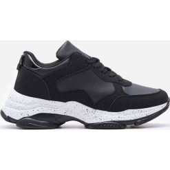 Sneakersy na grubej podeszwie - Czarny. Czarne sneakersy damskie House. Za 69,99 zł.