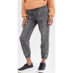 Szare Jeansy Slouchy Meridtia. Szare jeansy damskie Born2be. Za 119,99 zł.