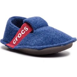 Kapcie CROCS - Classic Slipper K 205349 Cerulean Blue. Niebieskie sandały chłopięce Crocs, z tworzywa sztucznego, bez zapięcia. Za 109,00 zł.