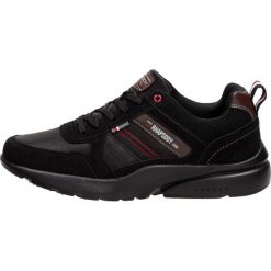 Czarne męskie buty sportowe AMERICAN CLUB HA17. Czarne buty sportowe męskie American CLUB, bez zapięcia. W wyprzedaży za 119,00 zł.