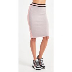 SPÓDNICA LIU JO SPORT. Spódniczki damskie Liu Jo Sport, s, bez wzorów, klasyczne, dopasowane. Za 459,00 zł.