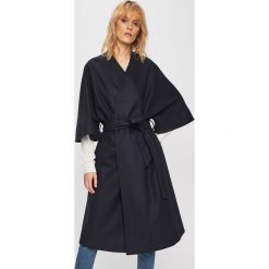 Calvin Klein - Płaszcz. Niebieskie kurtki damskie Calvin Klein, l, bez wzorów, z wiskozy, bez kaptura. W wyprzedaży za 899,90 zł.