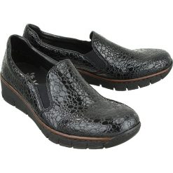 RIEKER 53766-45 grey, półbuty damskie. Szare półbuty damskie Rieker, bez wzorów, bez obcasa, bez zapięcia. Za 219,90 zł.