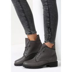 Szare Botki Personal Vogue. Szare botki damskie vices, ze skóry, bez obcasa, na płaskiej podeszwie, na sznurówki. Za 89,99 zł.
