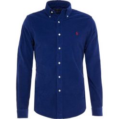 Polo Ralph Lauren Koszula fall royal. Niebieskie koszule męskie Polo Ralph Lauren, s, bez wzorów, z bawełny, polo, bez rękawów. Za 509,00 zł.