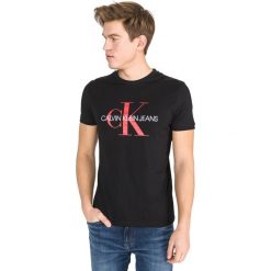 Calvin Klein Koszulka Czarny. Czarne podkoszulki męskie l, z nadrukiem, z bawełny. Za 204,95 zł.