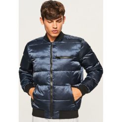 Kurtka bomber - Granatowy. Niebieskie kurtki męskie bomber Reserved, l. W wyprzedaży za 139,99 zł.
