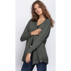 Ciemnozielony Kardigan My Wings. Zielone kardigany damskie Born2be, xl. Za 69,99 zł.