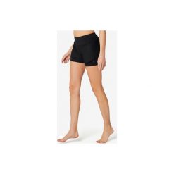 Spodenki 2 w 1 Gym & Pilates 520 damskie. Czarne szorty damskie DOMYOS, s, bez wzorów, z elastanu. Za 39,99 zł.
