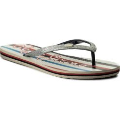 Japonki PEPE JEANS - Rake Margot PLS70034 Silver 934. Szare klapki damskie Pepe Jeans, bez wzorów, z jeansu, bez obcasa. Za 95,00 zł.