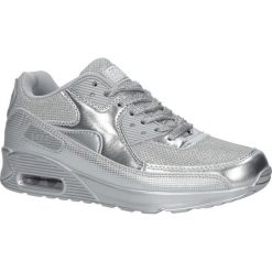 Srebrne buty sportowe błyszczące sznurowane Casu DN7-19. Szare buty sportowe damskie marki Casu. Za 49,99 zł.