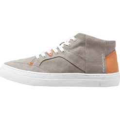 Tenisówki męskie: HUB KINGSTON Tenisówki i Trampki wysokie greyish/white