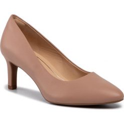 Półbuty CLARKS - Calla Rose 261421624 Praline Leather. Różowe półbuty damskie Clarks, ze skóry. W wyprzedaży za 319,00 zł.