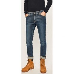 Mustang - Jeansy Vegas. Niebieskie jeansy męskie Mustang, bez wzorów. W wyprzedaży za 239,90 zł.
