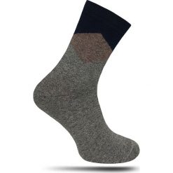 Popielato-Granatowe Skarpetki -ALTIES- Wzór Geometryczny, Romby, Męskie SKALTS0084. Szare skarpetki męskie Alties, bez wzorów, z tkaniny. Za 9,90 zł.