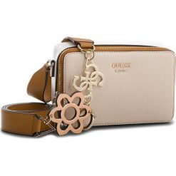 Torebka GUESS - Dania Mini-Bag HWVG69 57700 SML. Brązowe listonoszki damskie marki Guess, z aplikacjami. Za 479,00 zł.