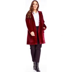 Elegancka kurtka bordowy. Czerwone kurtki damskie Tagless, plus size, bez wzorów, z elastanu, eleganckie, bez kaptura. Za 262,58 zł.
