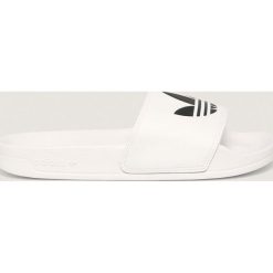 Adidas Originals - Klapki Adilette. Białe kapcie męskie adidas Originals, z gumy. Za 129,90 zł.