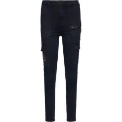 Jeansy Slim Fit Desigual Velutti 20WWPN20. Niebieskie jeansy damskie Desigual. Za 449,00 zł.
