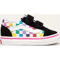 Vans - Tenisówki dziecięce. Czarne trampki dziewczęce Vans, bez wzorów, ze skóry, bez zapięcia. Za 169,90 zł.