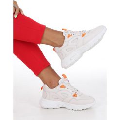 Kremowe Buty Sportowe Sneakersy Sznurowane Casu 806-1. Białe buty sportowe damskie Casu, bez wzorów, sportowe. Za 49,99 zł.