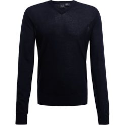 Armani Exchange Sweter navy. Niebieskie kardigany męskie marki Armani Exchange, m, z bawełny. W wyprzedaży za 359,10 zł.