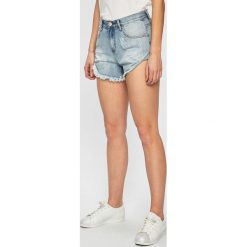 Glamorous - Szorty jeansowe. Białe szorty damskie Glamorous, s, bez wzorów, z bawełny, casualowe. W wyprzedaży za 119,90 zł.