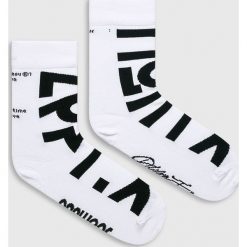 Answear - Skarpetki Manifest Your Style. Białe skarpetki damskie marki MEDICINE, z bawełny. W wyprzedaży za 14,90 zł.